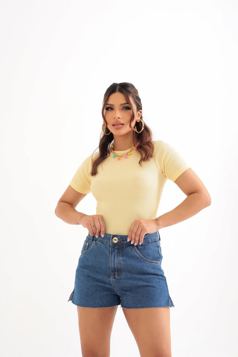Shorts Jeans Abertura Lateral